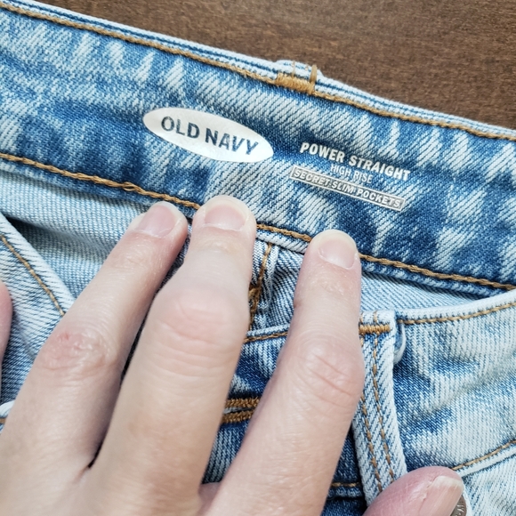 Old Navy Power Straight Jeans Size 2 - Picture 2 of 3